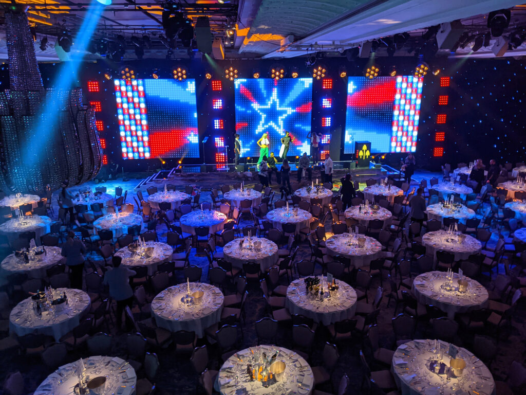 led-walls-building-london