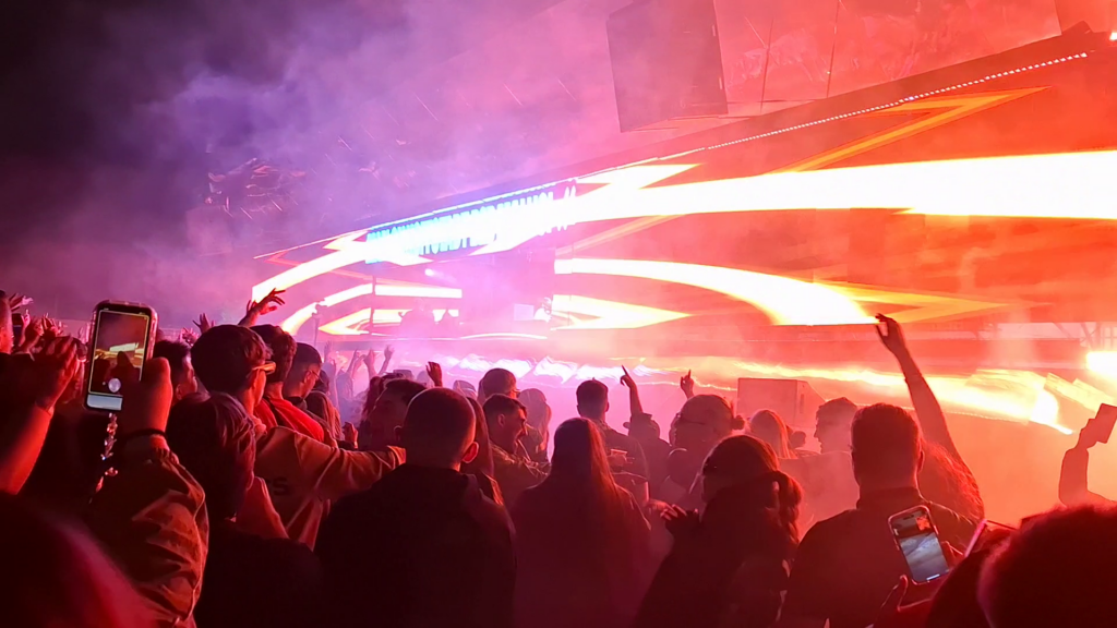 vlcsnap-2024-12-04-21h29m35s077